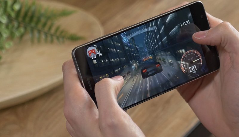 desempenho do zenfone 3 deluxe em jogos